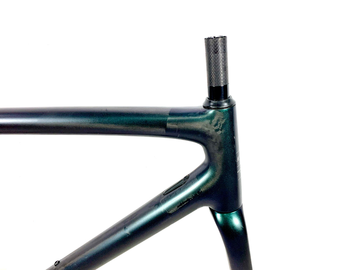 2022 Specialized Aethos Carbon Frameset Size: 56cm (Preowned)