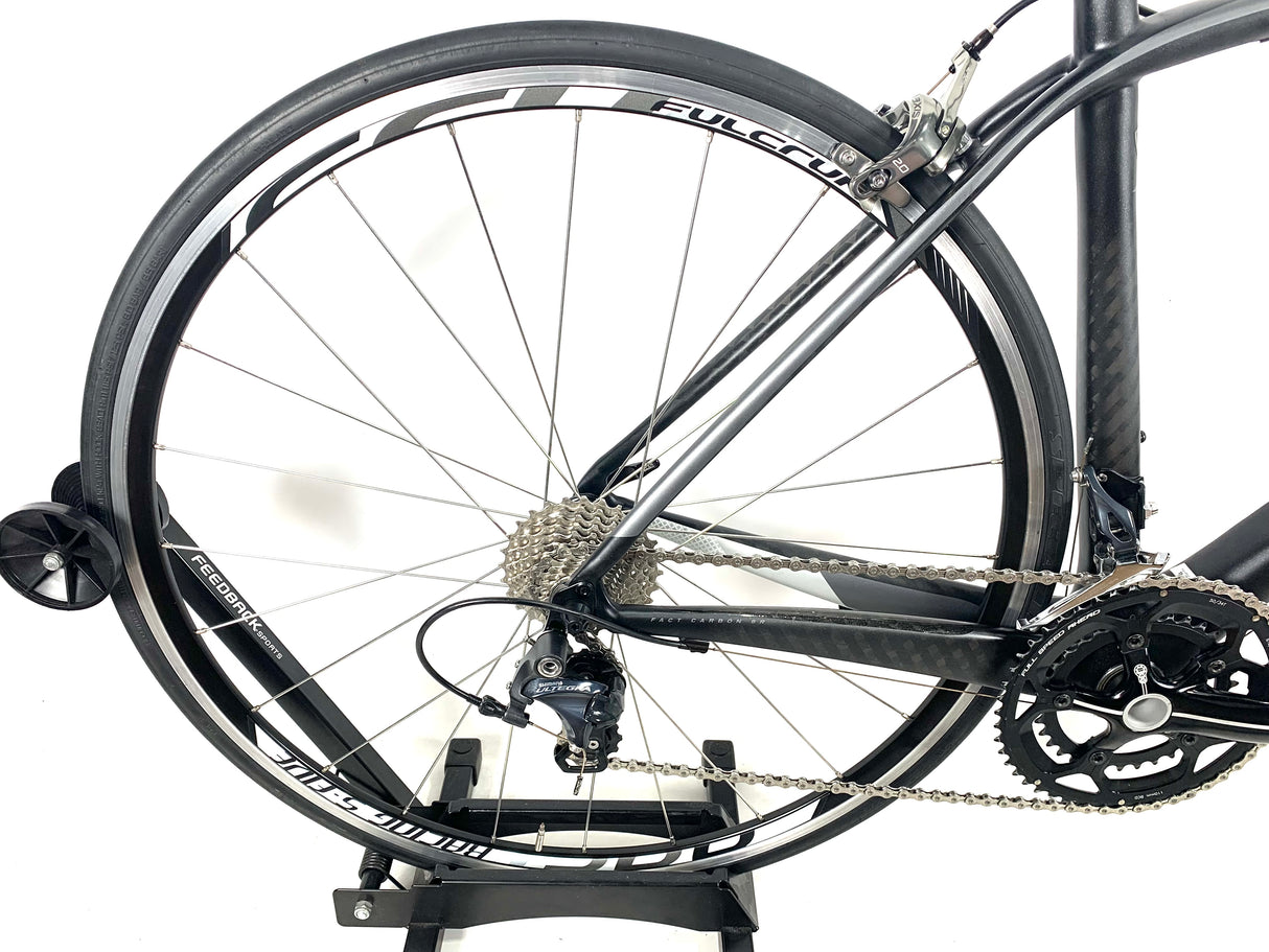 2014 Specialized Amira Comp Women's Ultegra 11 Speed Fulcrum Wheels Size: 54cm