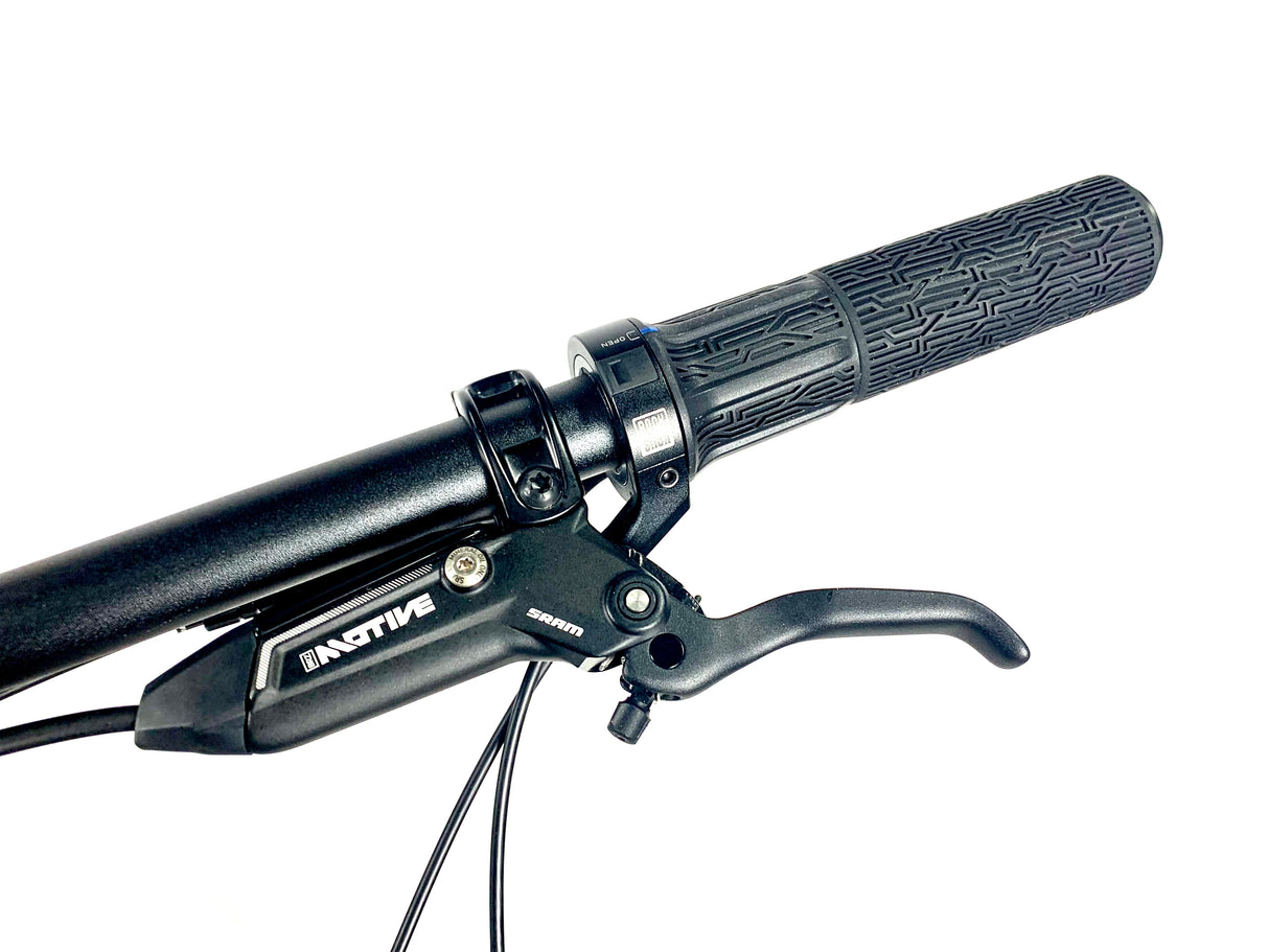 2026 Specialized Epic 8 Comp SRAM AXS 1X12 Size: Med (Preowned)