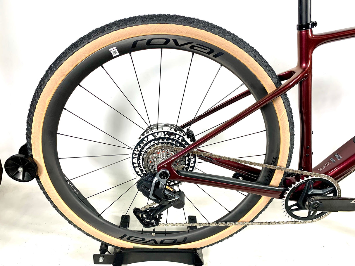 2026 Specialized Diverge 4 Pro SRAM Force XPLR Size: 54cm (Preowned)