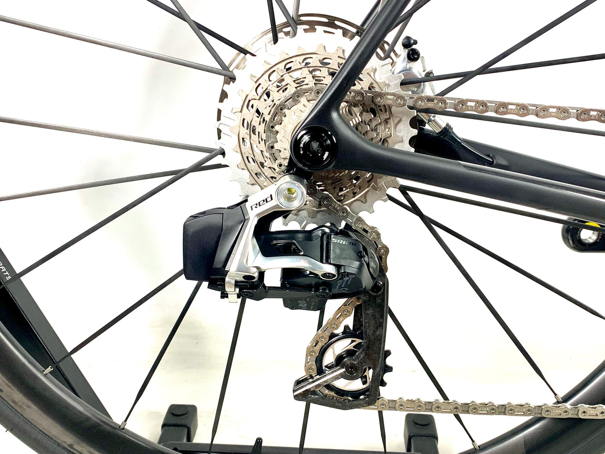 2026 Specialized S-Works Aethos 2 Sram Red AXS Size: 61cm (Preowned)