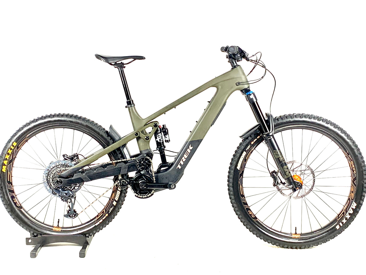 2025 Trek Slash+ 9.7 Carbon Sram GX 1X12 SpokeX Carbon Wheels Size: Large (Preowned)