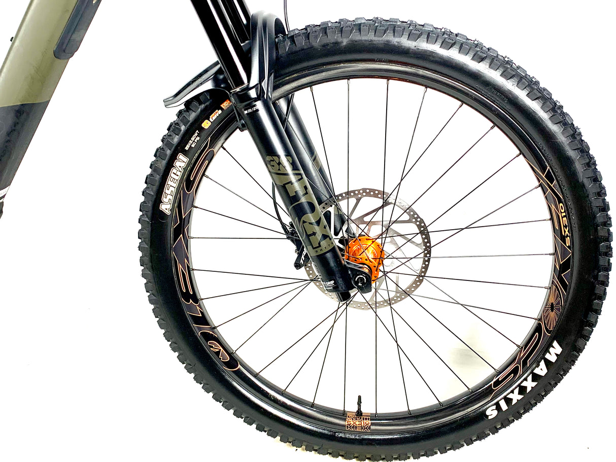 2025 Trek Slash+ 9.7 Carbon Sram GX 1X12 SpokeX Carbon Wheels Size: Large (Preowned)