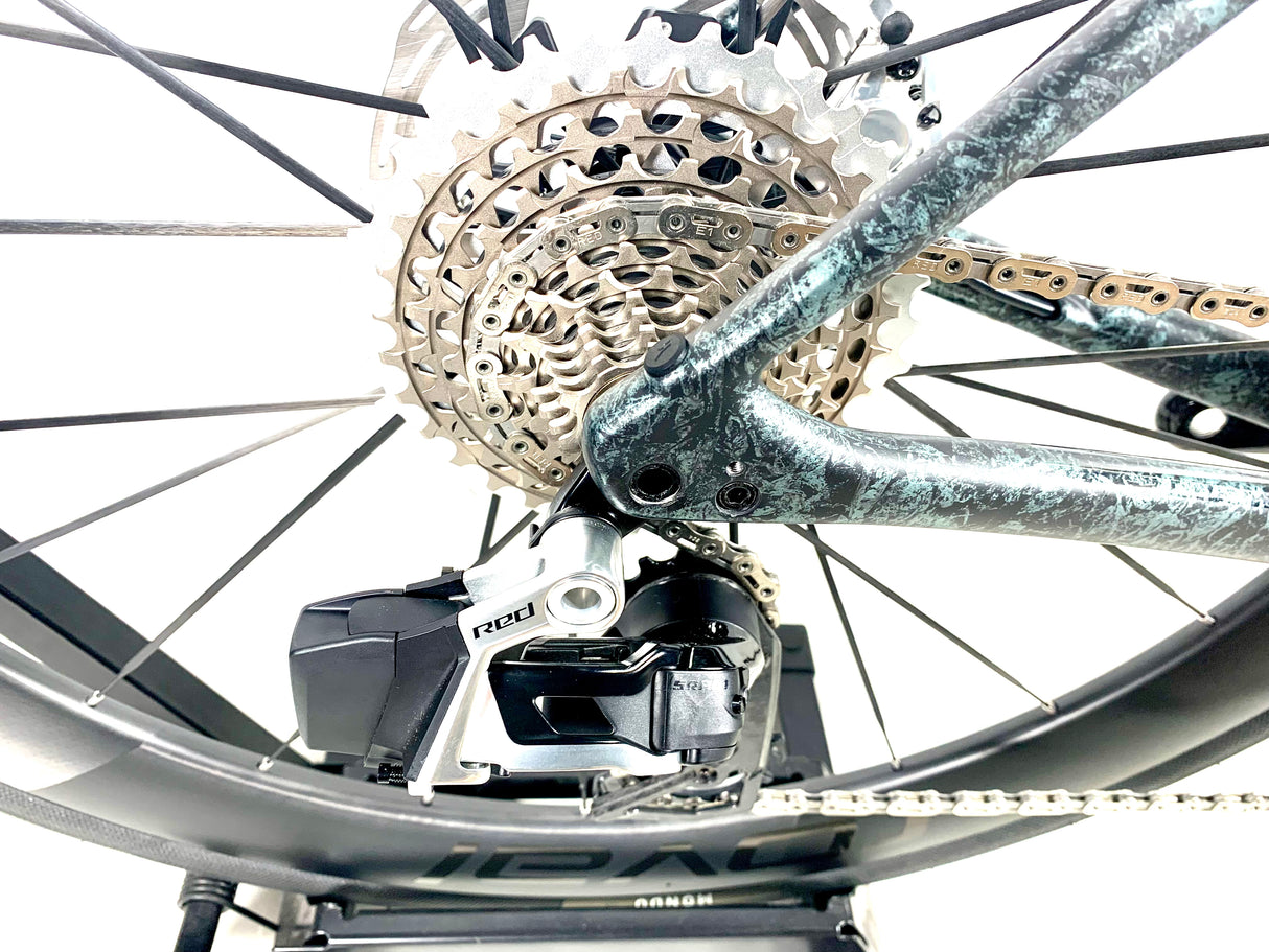 2026 Specialized S-Works Roubaix SL8 Sram Size: 56cm (Preowned)