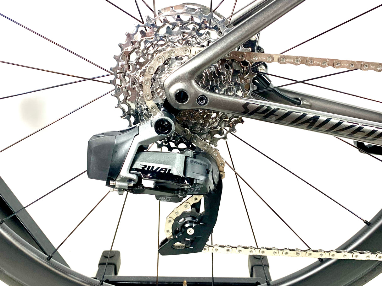 2024 Specialized Tarmac SL8 Expert Sram Rival AXS Size: 49cm (Preowned)