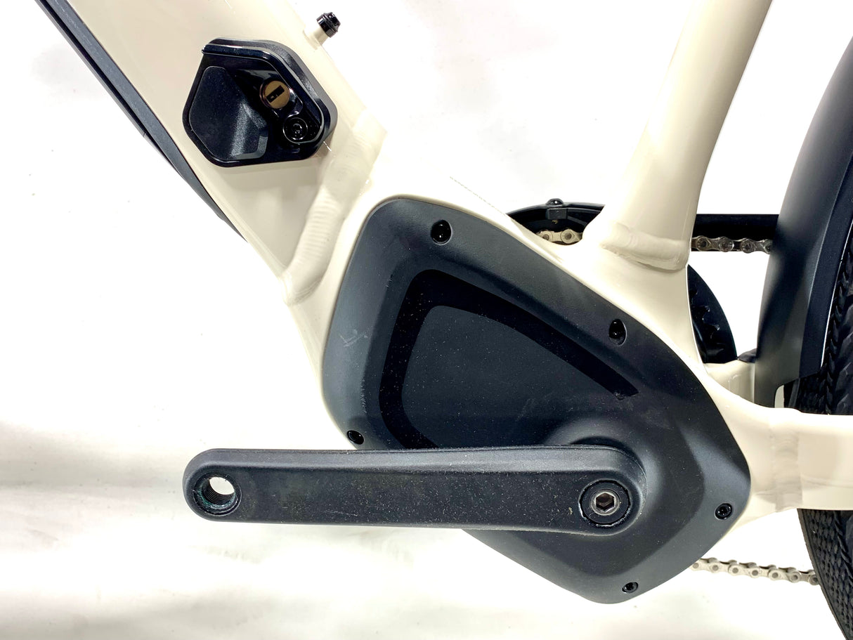 2023 Specialized Turbo Vado 3.0 E-Bike Size: XL (Preowned)