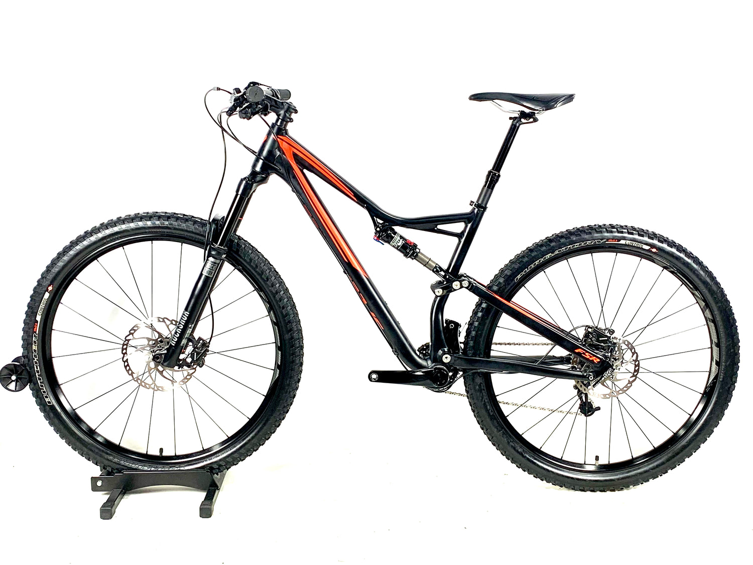 2016 Specialized  Stumpjumper Comp Alloy SRAM 2X10 Roval 29er Wheels Size: Large