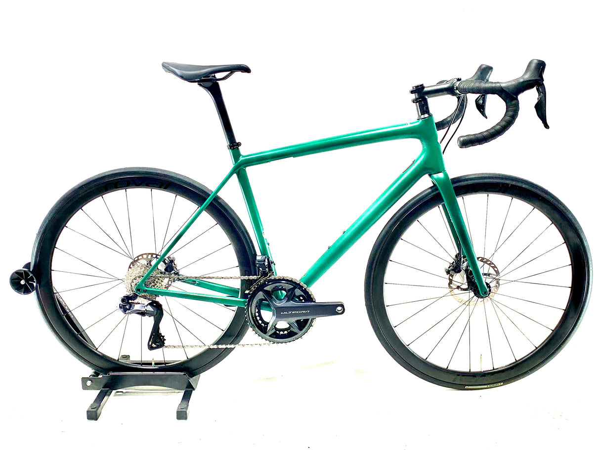 2023 Specialized Aethos Expert Ultegra Di2 12-Speed Size: 56cm (Preowned)