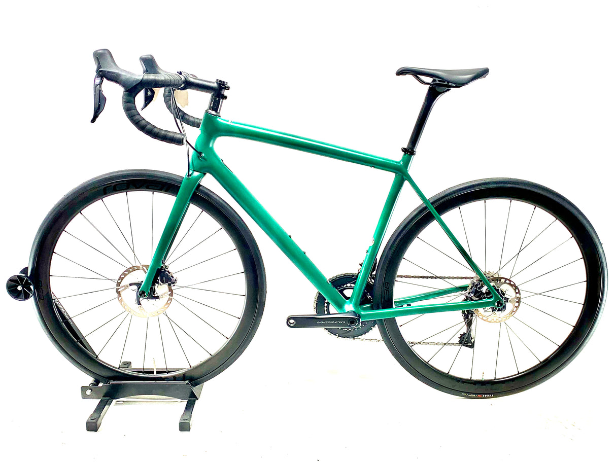 2023 Specialized Aethos Expert Ultegra Di2 12-Speed Size: 56cm (Preowned)