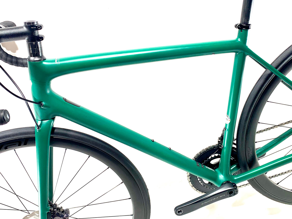 2023 Specialized Aethos Expert Ultegra Di2 12-Speed Size: 56cm (Preowned)