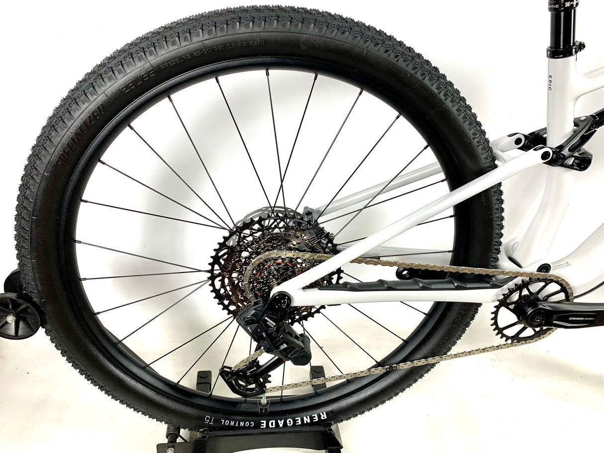 2026 Specialized Epic 8 SRAM AXS 1X12 29er Alloy Wheels Size: Medium (Preowned)