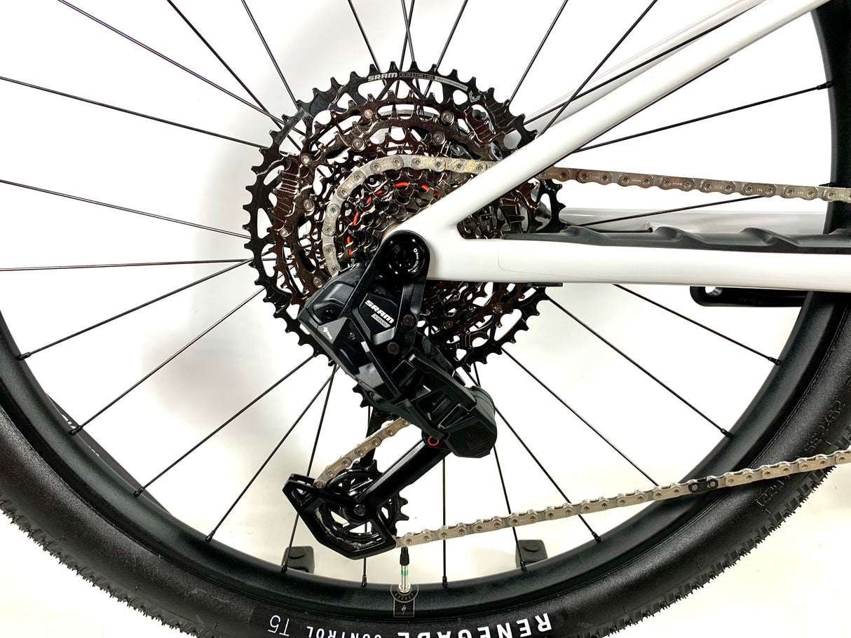 2026 Specialized Epic 8 SRAM AXS 1X12 29er Alloy Wheels Size: Medium (Preowned)