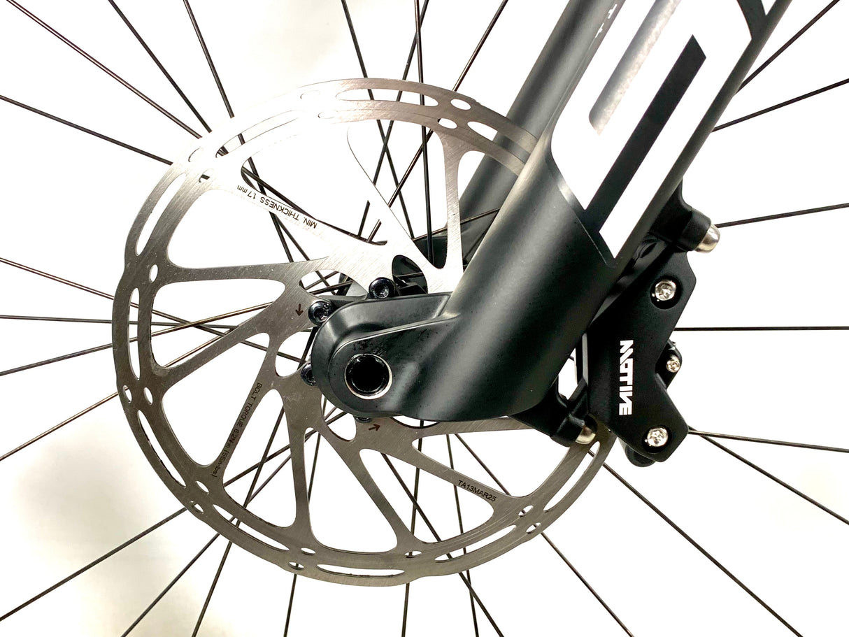 2026 Specialized Epic 8 Expert SRAM GX AXS 1X12 Roval Carbon Wheels Size: XS (Preowned)