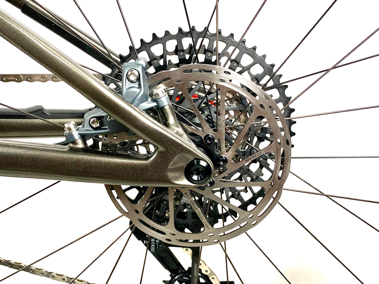 NEW 2024 Specialized Epic 8 Expert SRAM GX AXS 1X12 Roval Wheels Size: Med