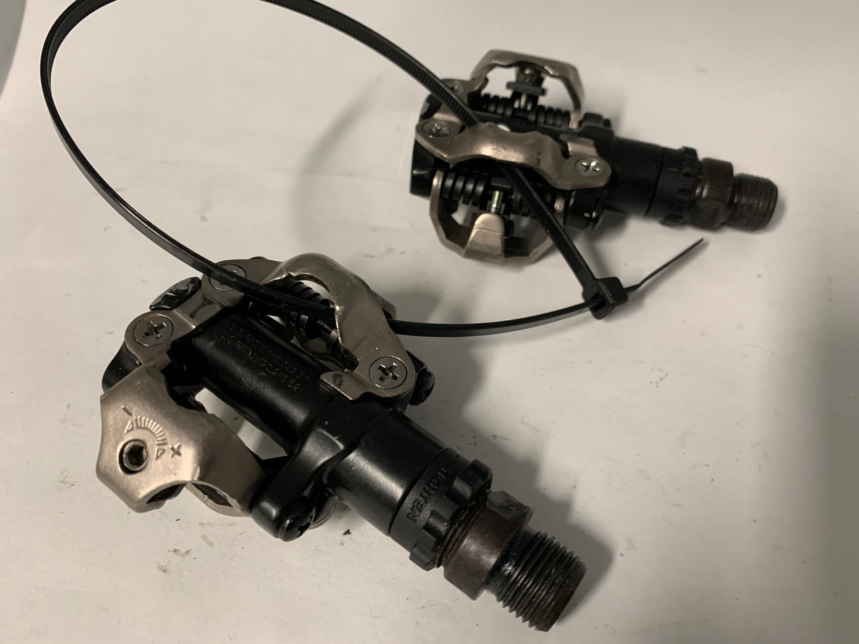 Shimano PD-M520 Clipless MTB Pedals