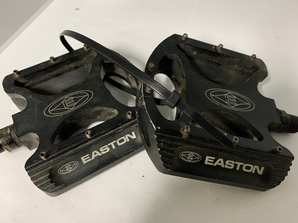 Easton Flatboy Platform Mountain Bike Pedals 9/16 Spindle