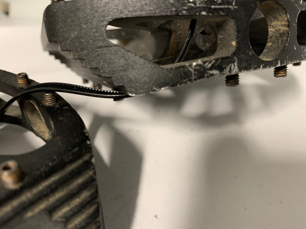 Easton Flatboy Platform Mountain Bike Pedals 9/16 Spindle