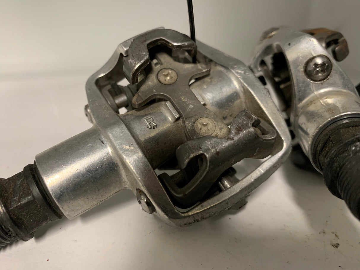 Wellgo WPD 823 Clipless Pedals 9/16 Spindle