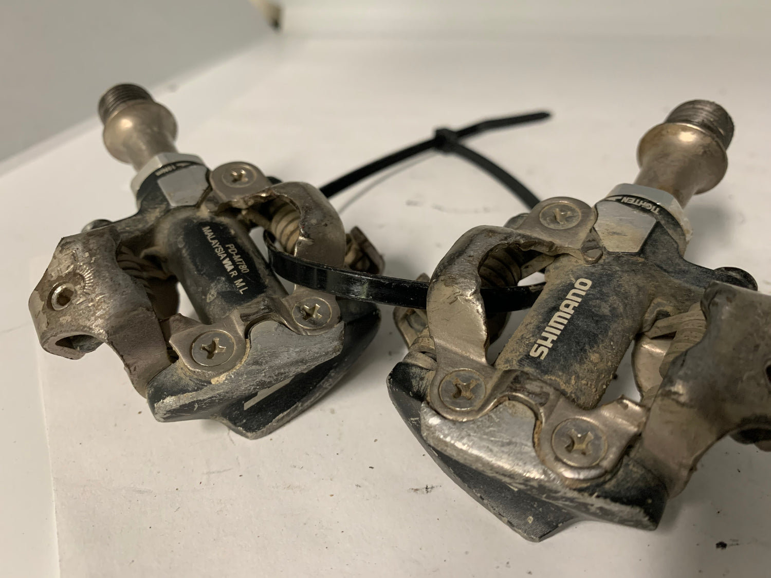 Shimano XT PD-M780 Clipless MTB Pedals 9/16 Spindle