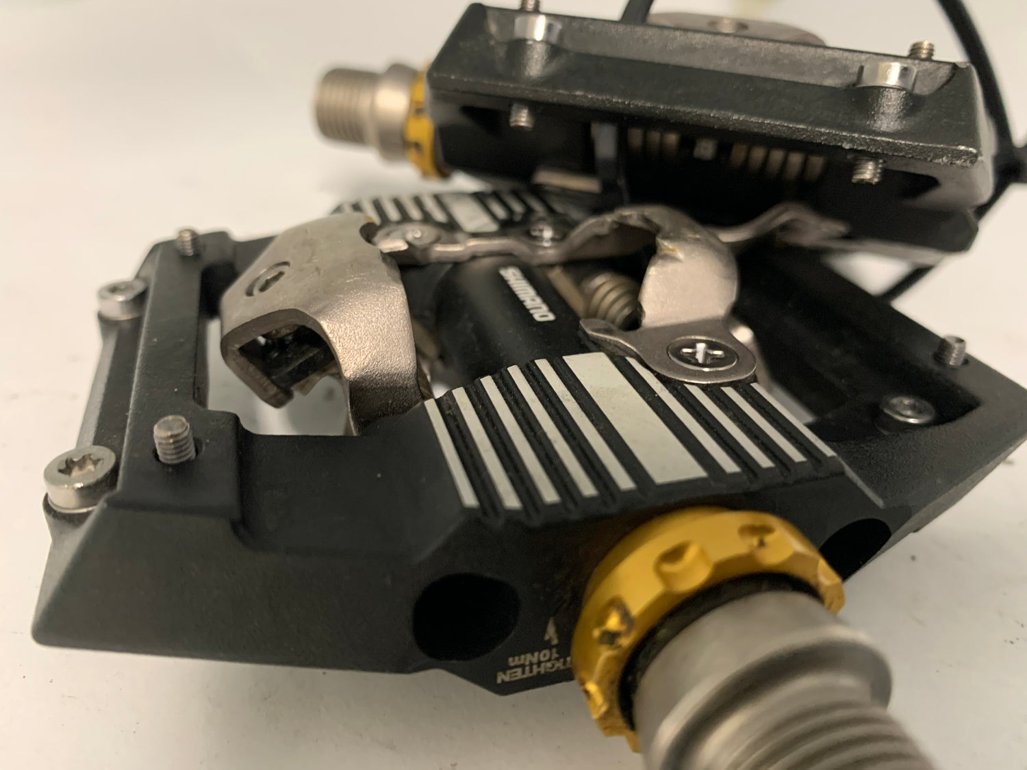 Shimano Saint PD M820 Mountain Bike Pedals 9/16 Spindle