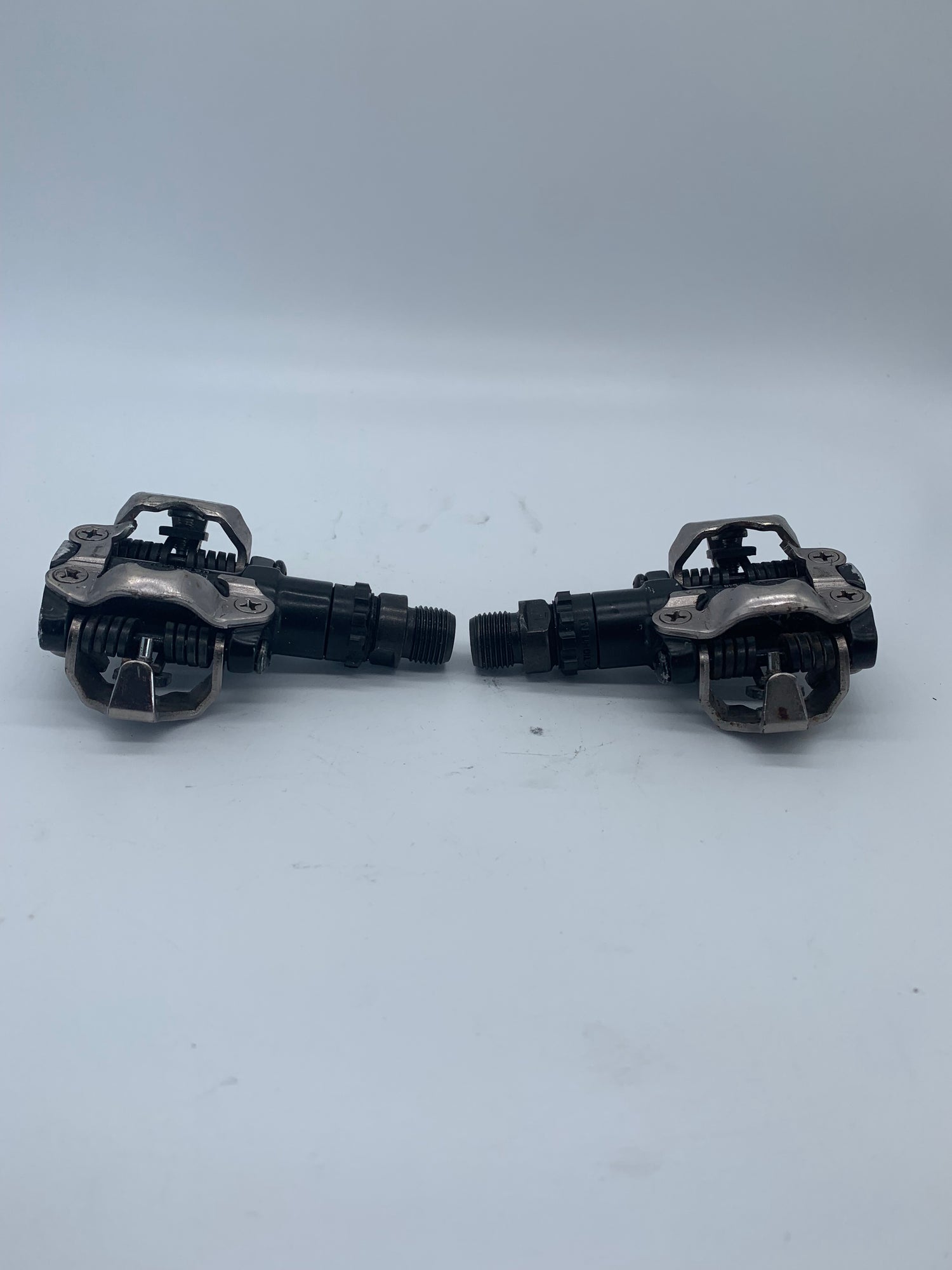 Shimano PD-M520 Clipless MTB Pedals 9/16 Spindle