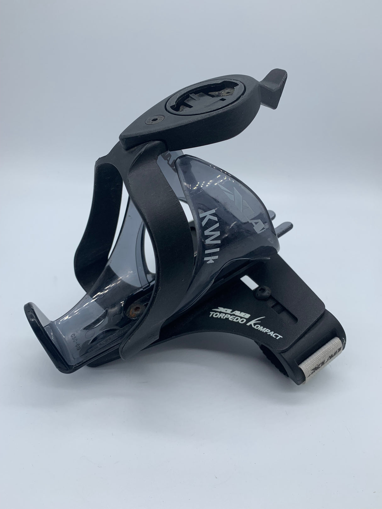 XLAB Torpedo Kompact Integrated Drink System w/ XLAB Kiwi Water Bottle Cage/ Garmin Mount