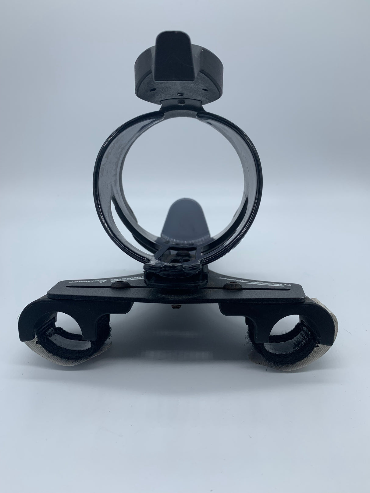 XLAB Torpedo Kompact Integrated Drink System w/ XLAB Kiwi Water Bottle Cage/ Garmin Mount