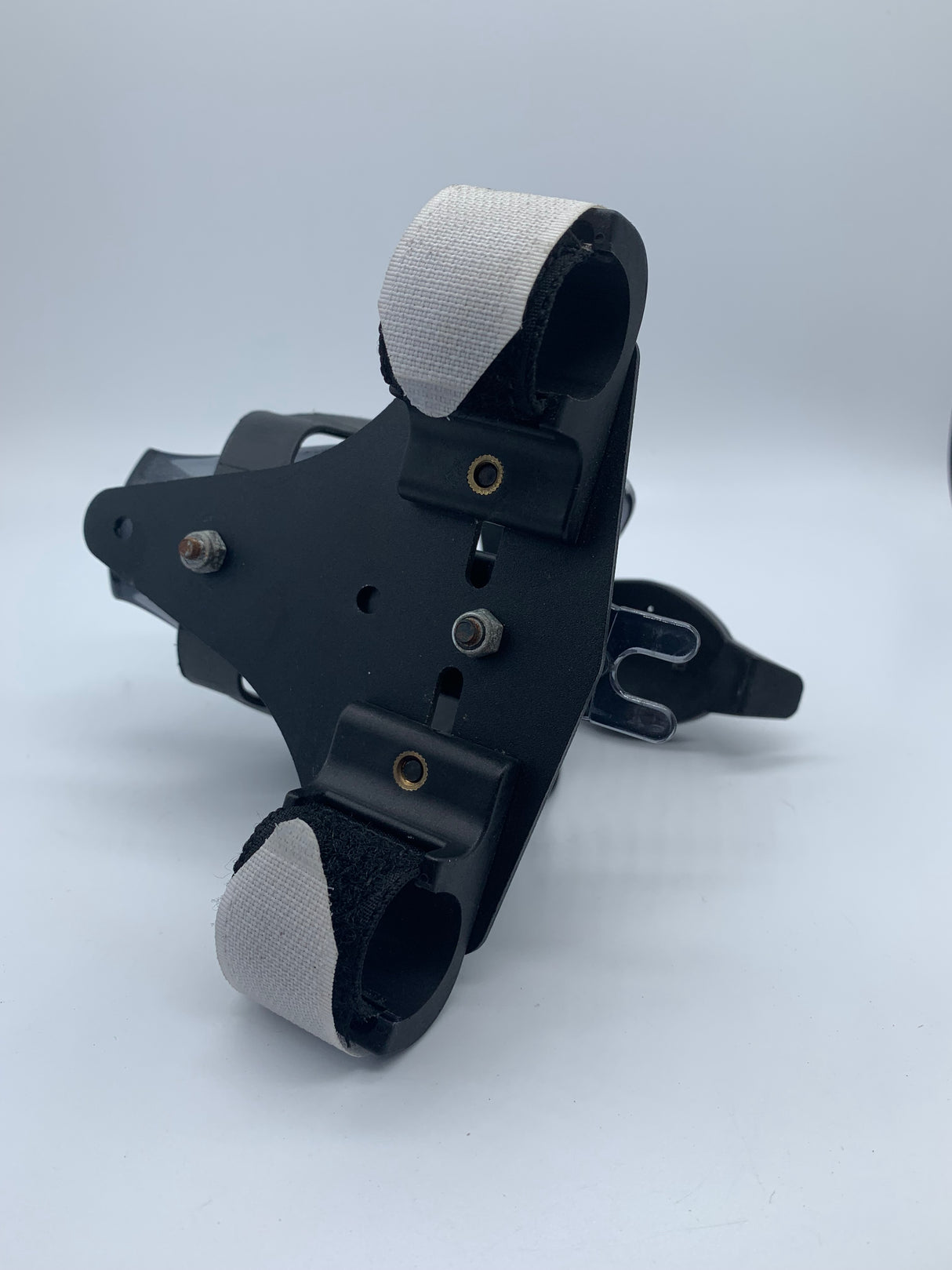 XLAB Torpedo Kompact Integrated Drink System w/ XLAB Kiwi Water Bottle Cage/ Garmin Mount