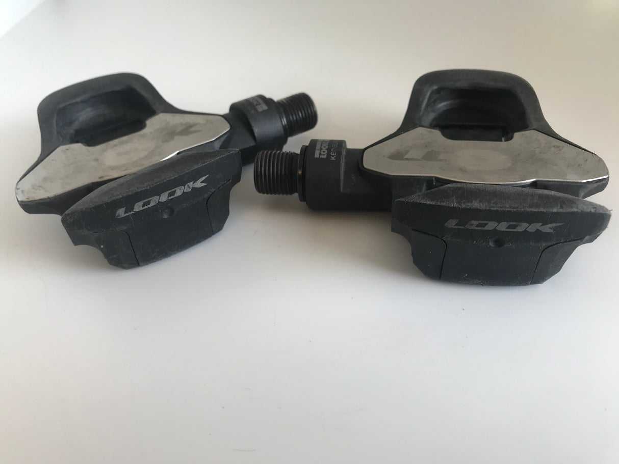 LOOK Keo Blade Carbon Clipless Road Pedals 9/16 Spindle
