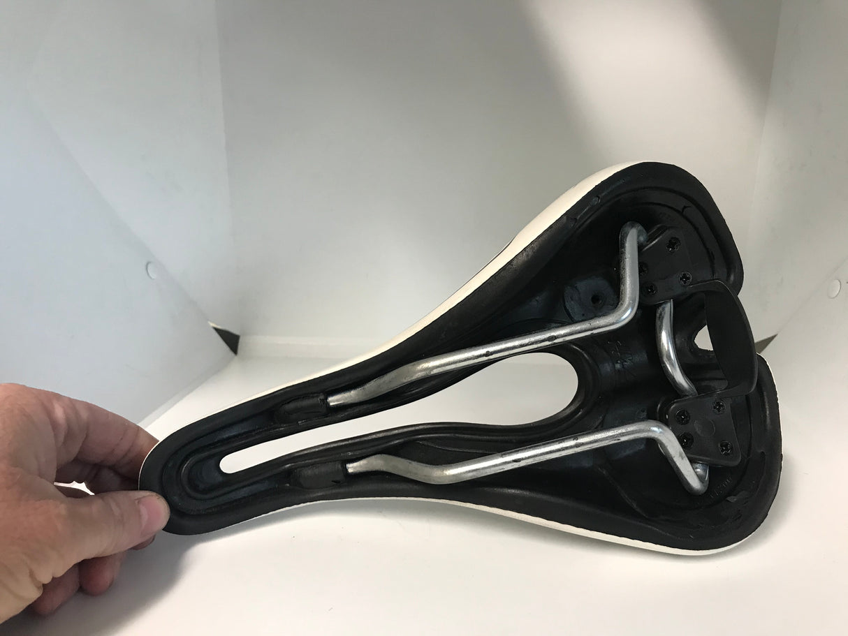 Selle SMP TRK Gel Road Cycling Saddle Alloy Rails