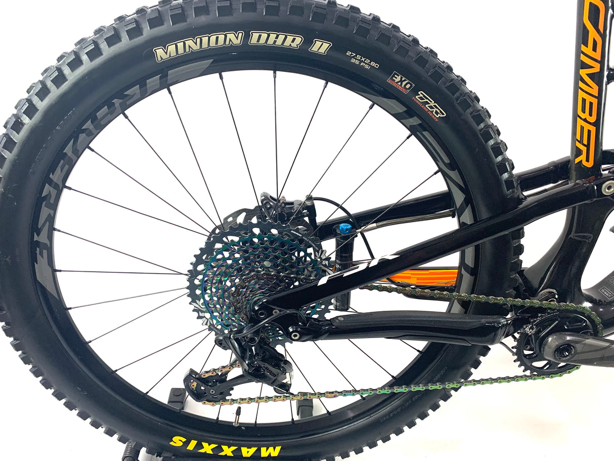 2016 Specialized Camber Expert Carbon 27.5 XO1 1X12 Roval Wheels Size: Large
