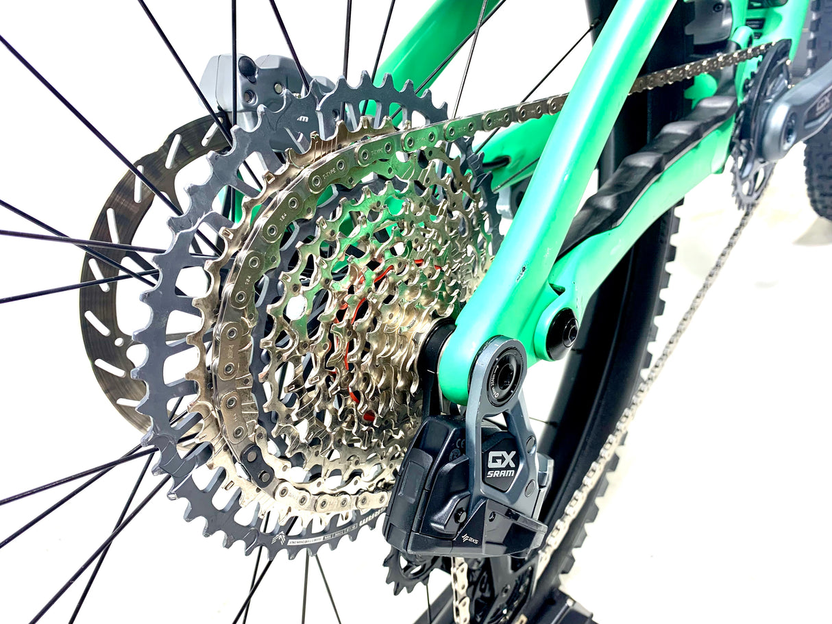 2025 Specialized Stumpjumper 15 Expert SRAM GX AXS 1X12 Size: S2 (Preowned)