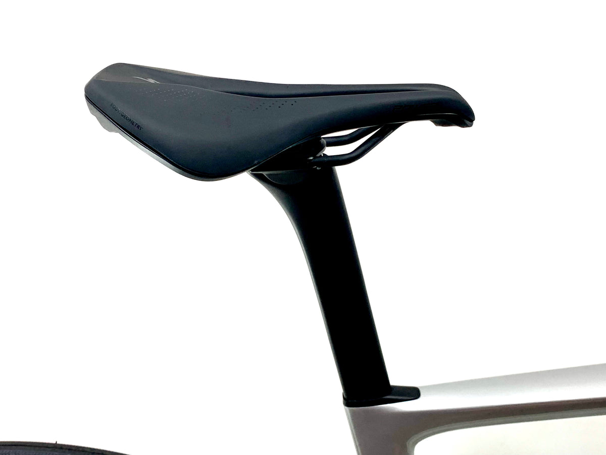 2027 Specialized Tarmac SL9 Expert - SRAM Force AXS Size: 56cm (Preowned)