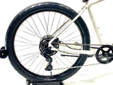 2026 Specialized Roll 3.0 Size: Large (Preowned)