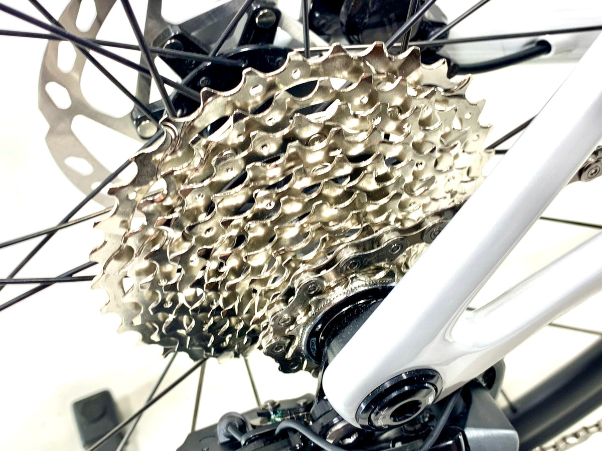 2027 Specialized Tarmac SL9 Comp - Shimano 105 Di2 Size: 56cm (Preowned)