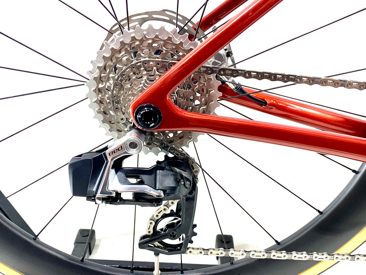 2027 Specialized Tarmac SL9 S-Level SRAM Red AXS Size: 52cm (Preowned)