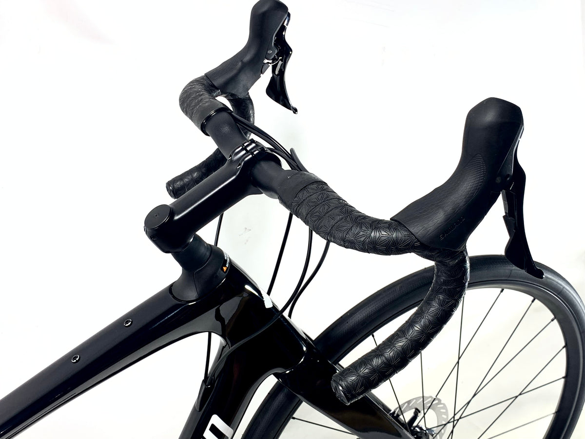 2027 Specialized Roubaix SL8 Sport Shimano 105 12-Speed Size: 58cm (Preowned)