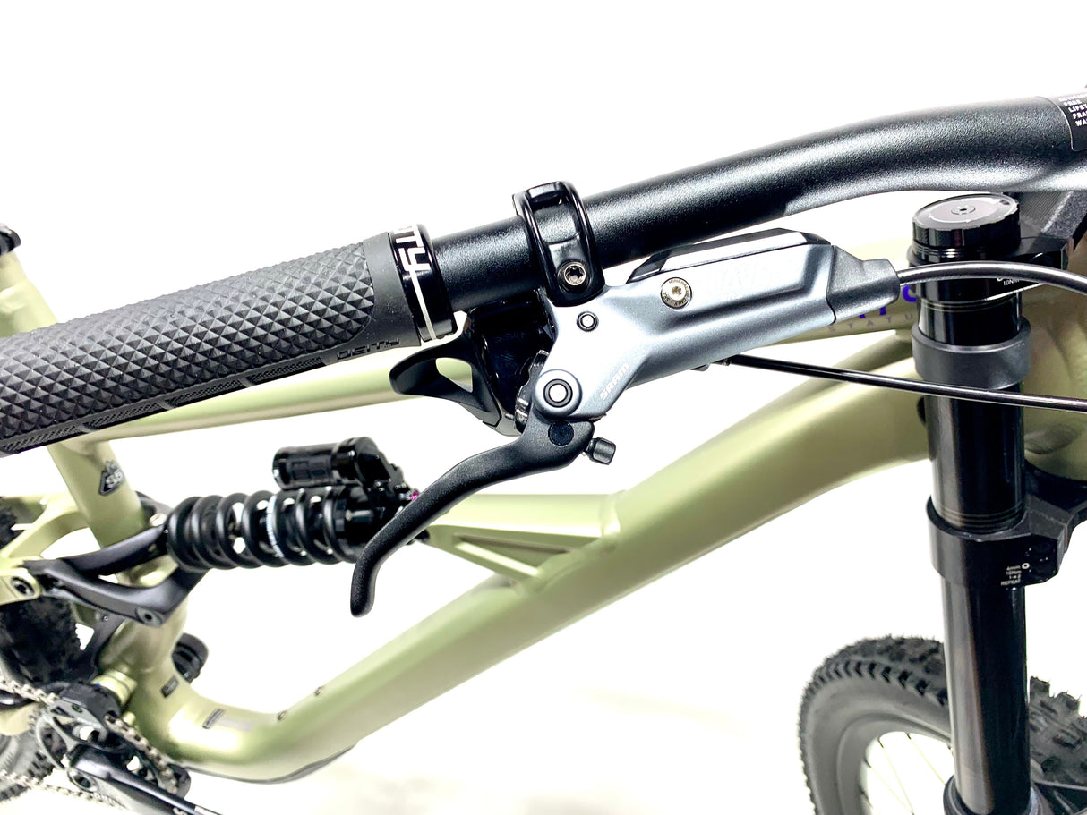 2024 Specialized Status 2 170 DH SRAM GX 1X7 Size: S5 Large (Preowned)