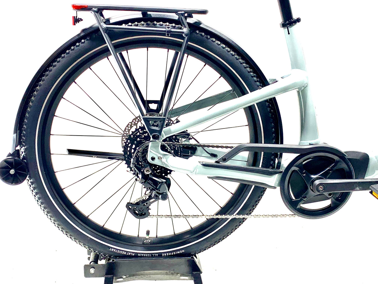 2027 Specialized Turbo Como 4.0 E-Bike Size: Medium (Preowned)