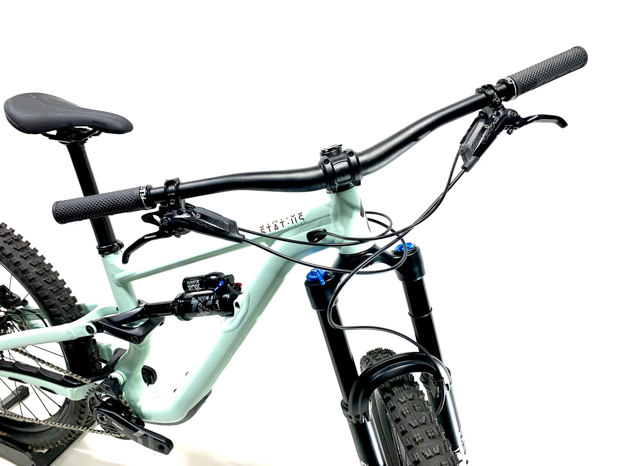 2025 Specialized Status 2 170 Sram NX Eagle 1X12 Size: S0 (Preowned)