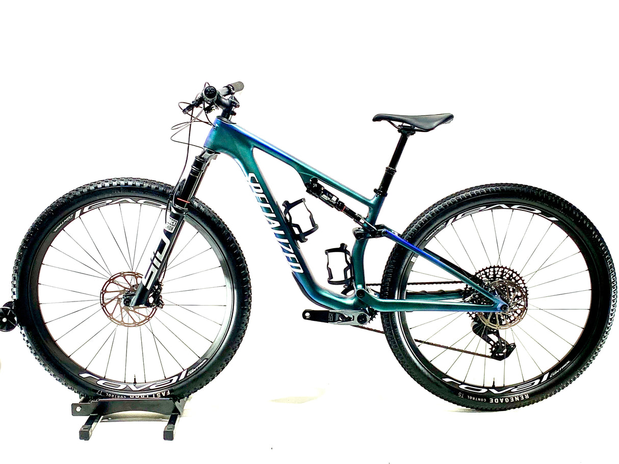 2025 Specialized Epic 8 Pro SRAM X0 AXS 1X12 Size: Small (Preowned)