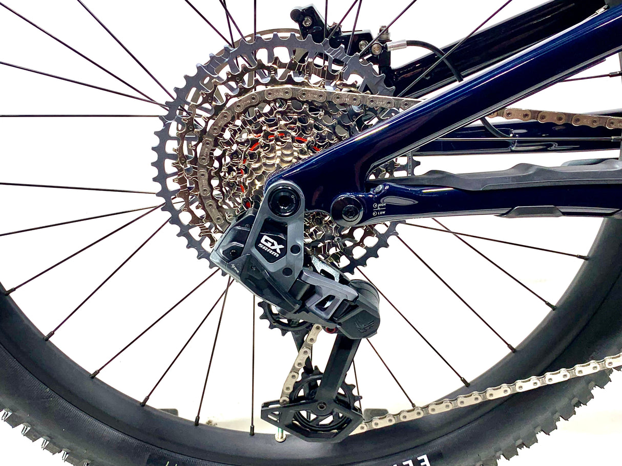 2024 Specialized Stumpjumper Evo Expert SRAM GX AXS 1X12 Size: S1 (Preowned)