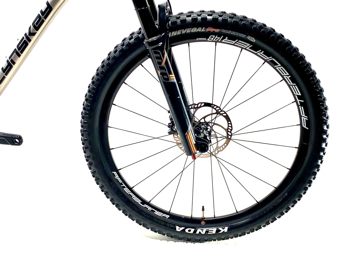 Lynskey Sequel Titanium 27.5 HT Shimano SLX 1x11 Size: Small (Preowned)