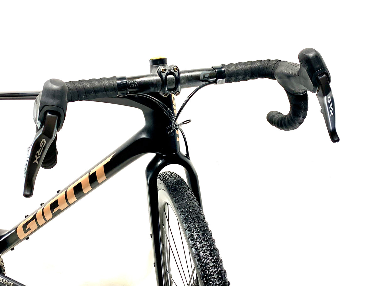 2023 Giant Revolt Advanced Pro GRX Di2 11 Speed Size: Small (Preowned)