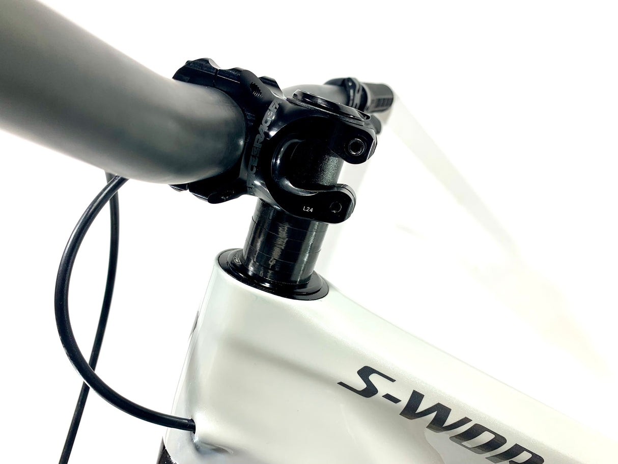 2026 Specialized S-Works Stumpjumper 15 Evo XTR Di2 Size: S1 (Preowned)