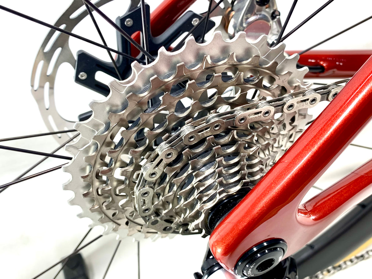 2027 Specialized Tarmac SL9 S-Level SRAM Red AXS Size: 52cm (Preowned)