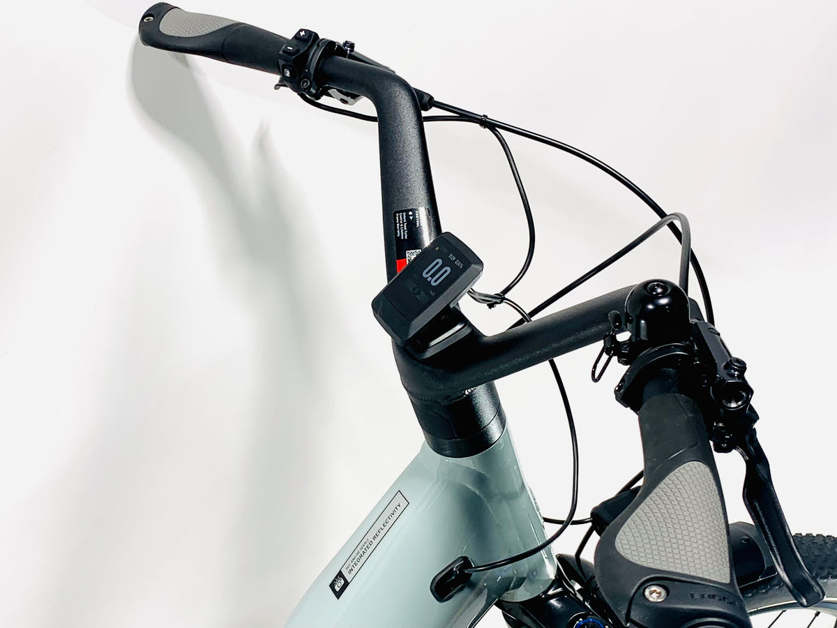 2027 Specialized Turbo Como 5.0 IGH E-Bike Size: Medium (Preowned)