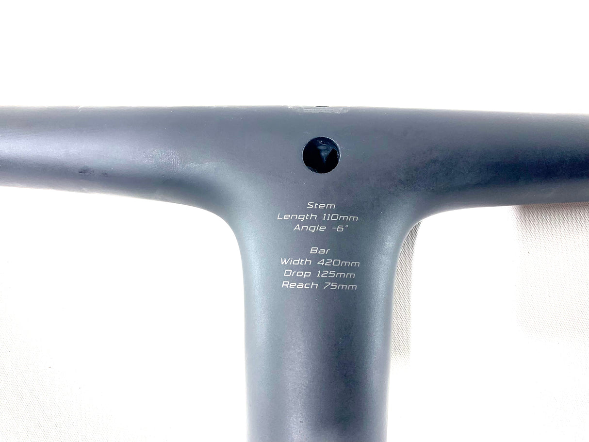Specialized Roval Alpinist Cockpit Carbon One Piece Handlebars 420mm (Preowned)
