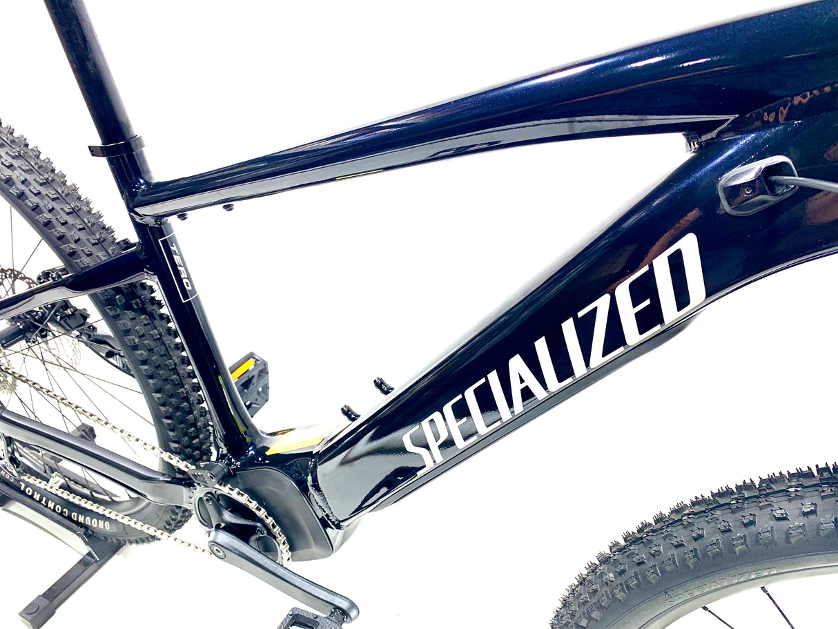2023 Specialized Turbo Tero 3.0 Step-Through E-Bike Size: Medium (Preowned)