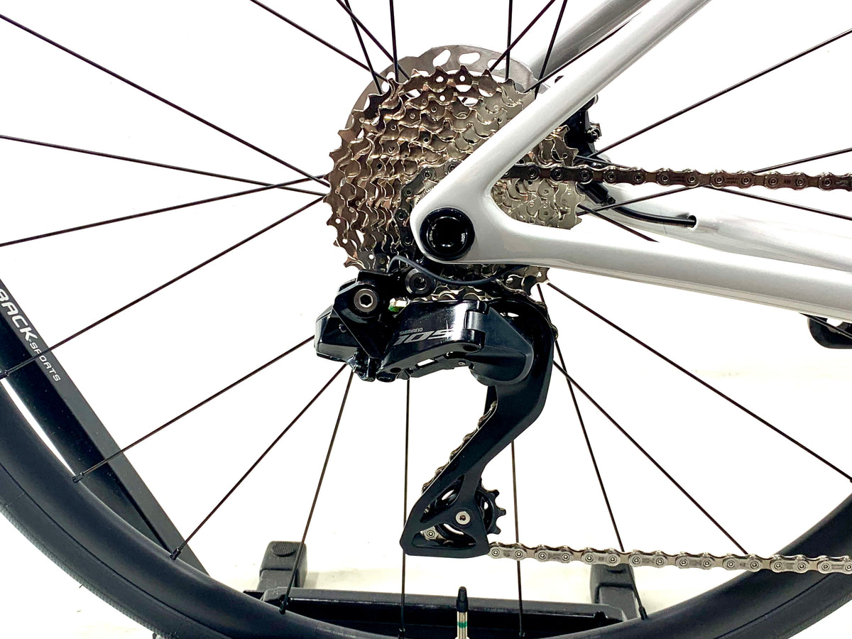 2027 Specialized Tarmac SL9 Comp - Shimano 105 Di2 Size: 56cm (Preowned)